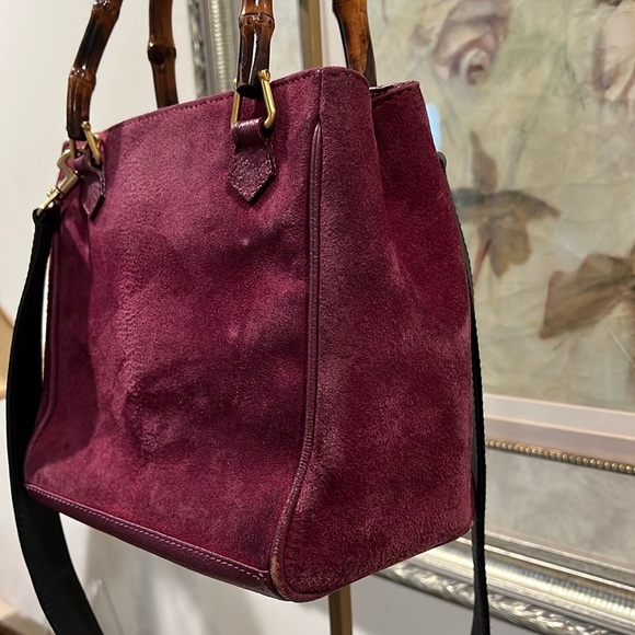 Gucci Purple Suede Bamboo Diana Crossbody Handbag with COA - some corner wear - Picture 6 of 17